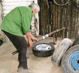 Pic15 Tire Release